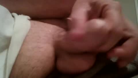 Snapshot of hailhail2 chatting on 10-14-25, 12:55 share9 online show from 10-14-25, 12:55