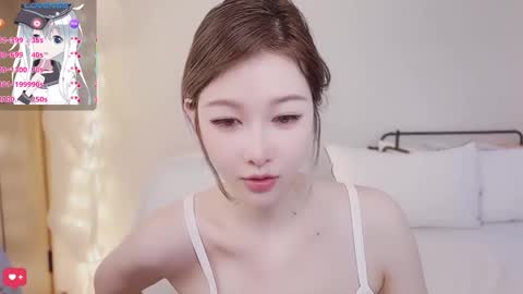 Hailili online show from 10-19-25, 11:49