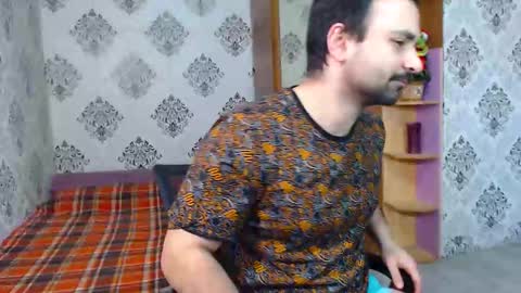 Hairy Tyler online show from 02-22-25, 06:06