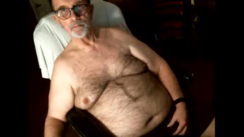Snapshot of hairybear813 chatting on 05-26-26, 12:50 hairybear813 online show from 05-26-26, 12:50