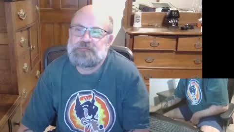 HairyDaddyBear69 online show from 11-19-25, 10:54