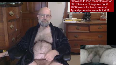 HairyDaddyBear69 online show from 04-10-26, 12:21