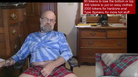 HairyDaddyBear69 online show from 04-11-26, 01:54