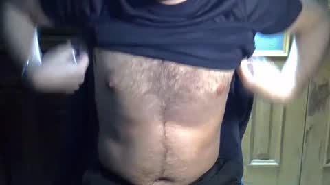 Snapshot of hairydaduncut chatting on 12-07-24, 06:04 hairydaduncut online show from 12-07-24, 06:04