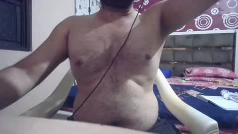 Hairyguy121 online show from 10-24-25, 08:27