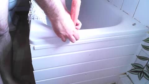 Snapshot of hairyirishbearcub chatting on 04-10-26, 04:12 hairyirishbearcub online show from 04-10-26, 04:12