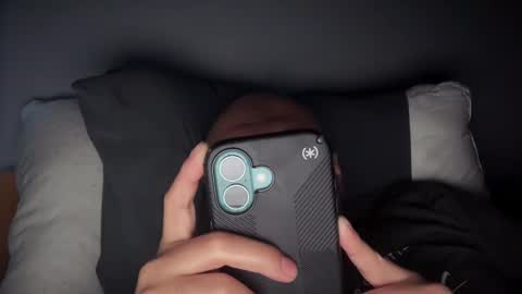 Snapshot of hairyman30000 chatting on 02-25-25, 03:05 hairyman30000 online show from 02-25-25, 03:05