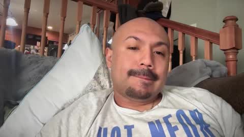 Snapshot of hairyman30000 chatting on 03-01-25, 06:11 hairyman30000 online show from 03-01-25, 06:11