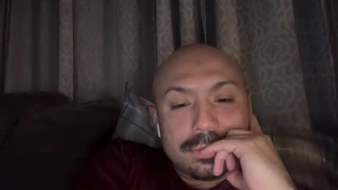 Snapshot of hairyman30000 chatting on 03-08-25, 03:06 hairyman30000 online show from 03-08-25, 03:06