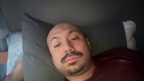 Snapshot of hairyman30000 chatting on 03-08-25, 04:06 hairyman30000 online show from 03-08-25, 04:06