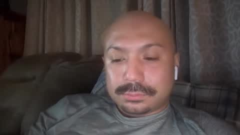 Snapshot of hairyman30000 chatting on 03-10-25, 02:39 hairyman30000 online show from 03-10-25, 02:39