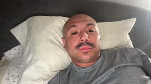 Snapshot of hairyman30000 chatting on 09-15-25, 01:27 hairyman30000 online show from 09-15-25, 01:27