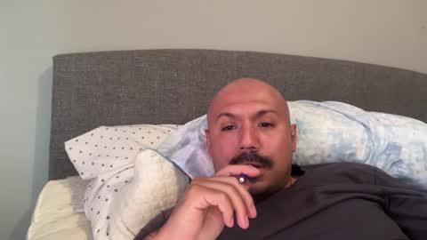 Snapshot of hairyman30000 chatting on 10-05-25, 08:40 hairyman30000 online show from 10-05-25, 08:40