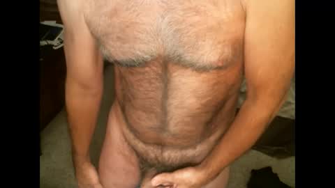 Hairy pecs online show from 03-05-25, 08:10