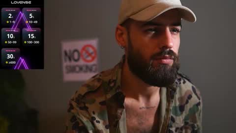 Snapshot of hairyrobxxx chatting on 10-10-25, 06:29 HairyRobXxX online show from 10-10-25, 06:29