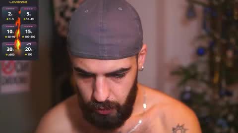 Snapshot of hairyrobxxx chatting on 12-20-25, 05:42 HairyRobXxX online show from 12-20-25, 05:42
