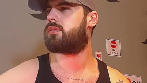 Snapshot of hairyrobxxx chatting on 02-13-26, 04:36 HairyRobXxX online show from 02-13-26, 04:36
