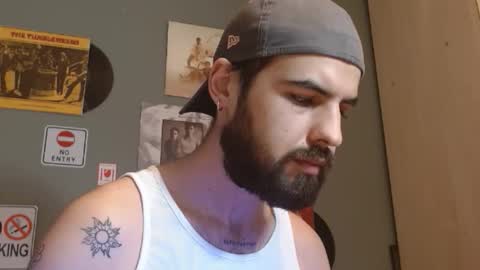 Snapshot of hairyrobxxx chatting on 02-21-26, 06:09 HairyRobXxX online show from 02-21-26, 06:09