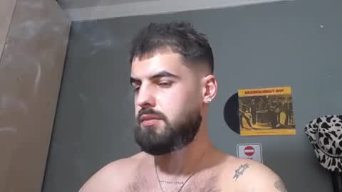 Snapshot of hairyrobxxx chatting on 03-07-26, 04:26 HairyRobXxX online show from 03-07-26, 04:26