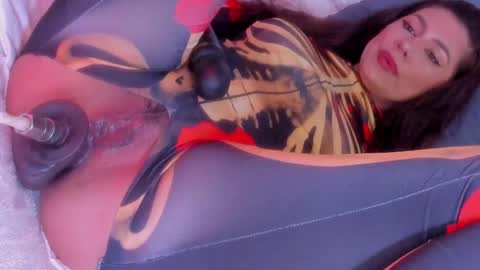 Halie  online show from 04-22-26, 12:57