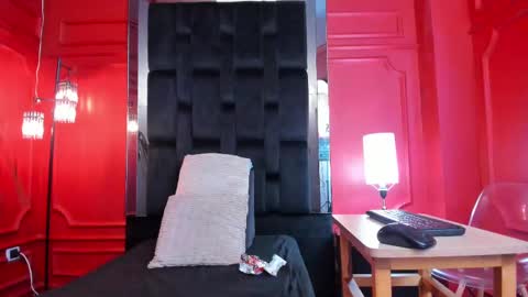 Halley Lorens online show from 09-08-25, 10:09