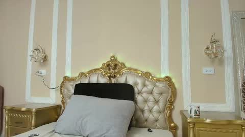 Hallie Stone online show from 03-29-26, 12:16