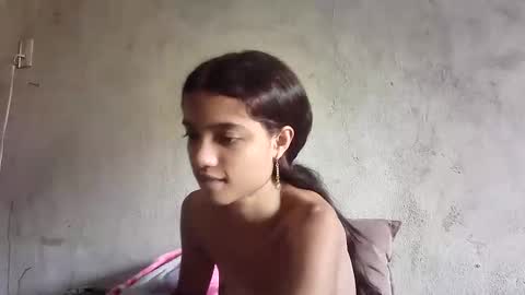 Snapshot of hambercrrist chatting on 12-06-24, 05:11 hambercrist online show from 12-06-24, 05:11