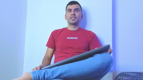 hamiltong12 online show from 01-15-26, 09:51