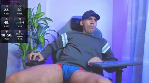 hamiltong12 online show from 04-05-26, 02:58