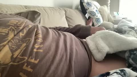 Snapshot of hammer1960 chatting on 11-19-25, 02:06 relax online show from 11-19-25, 02:06