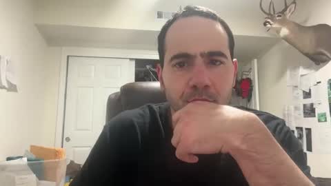 Snapshot of hammertime1269 chatting on 12-15-25, 01:21 HammerTime online show from 12-15-25, 01:21