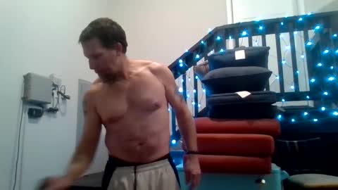 Snapshot of hammertime2169 chatting on 12-14-24, 10:18 hammertime2169 online show from 12-14-24, 10:18