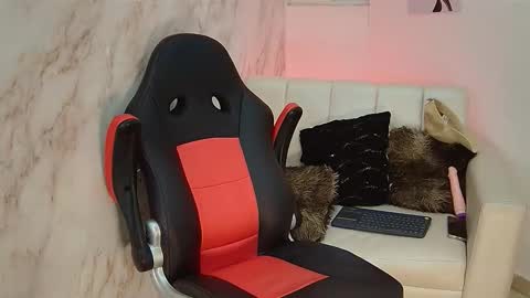 Hamsel  online show from 03-17-26, 07:39