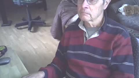 Snapshot of hamto65 chatting on 12-09-24, 02:17 Prefer men 80 online show from 12-09-24, 02:17