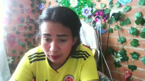 HANMy Dears make sure to follow me here create a FREE account if you dont have one and chat thank you. online show from 12-21-24, 04:25