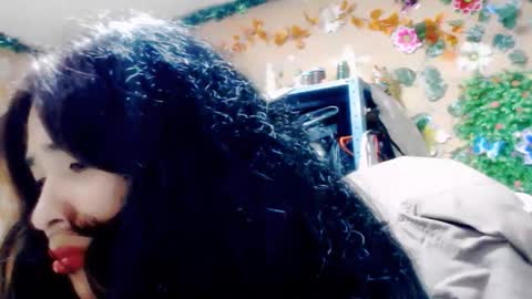 HANMy Dears make sure to follow me here create a FREE account if you dont have one and chat thank you. online show from 12-22-25, 07:27