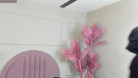 hanaahquinn online show from 12-02-25, 12:43