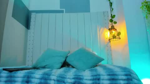 Snapshot of hanah_gray chatting on 10-08-25, 11:08 hanah_gray online show from 10-08-25, 11:08