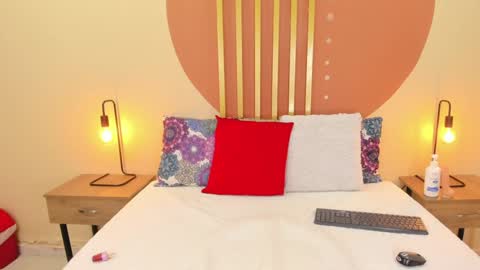 Snapshot of hanah_greey chatting on 02-06-25, 01:21 HANAH online show from 02-06-25, 01:21