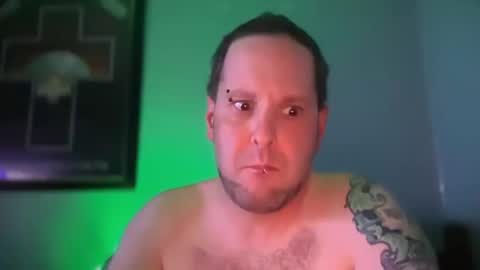 Snapshot of hand_banana_420 chatting on 10-12-25, 02:32 hand_banana_420 online show from 10-12-25, 02:32