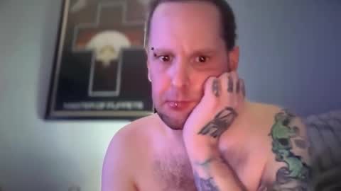 hand_banana_420 online show from 03-01-26, 07:38