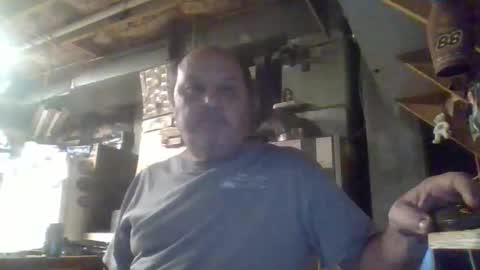 naked man online show from 04-05-26, 05:48