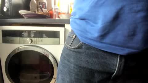 handncocknocum online show from 02-10-25, 11:36