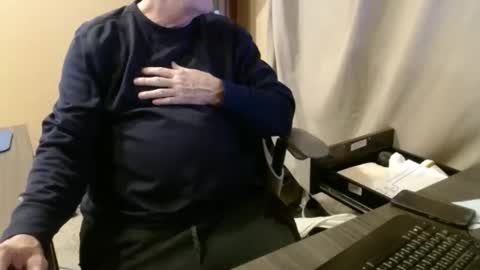 handsome_guy4u online show from 03-26-26, 03:56