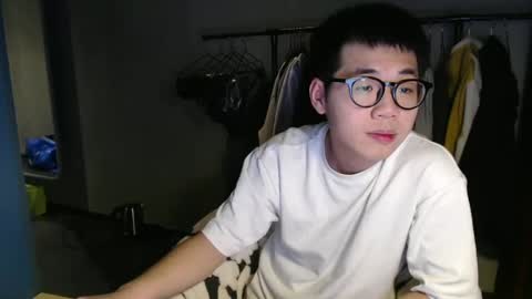 handsome_mannn online show from 01-19-25, 07:47