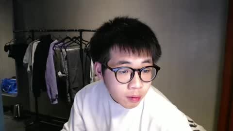 handsome_mannn online show from 02-21-25, 08:27