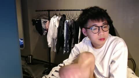 handsome_mannn online show from 03-08-25, 11:18