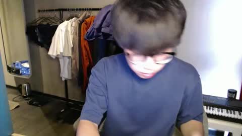 Snapshot of handsome_mannn chatting on 01-09-26, 12:08 handsome_mannn online show from 01-09-26, 12:08