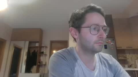 Sasha online show from 02-05-25, 01:33