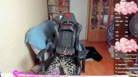 Mila online show from 06-06-26, 05:50
